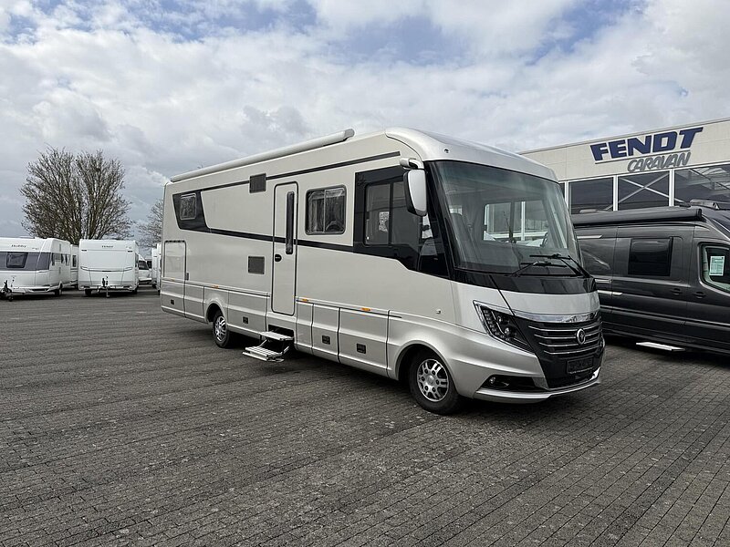 Titelbild Niesmann-Bischoff Flair 920 BF